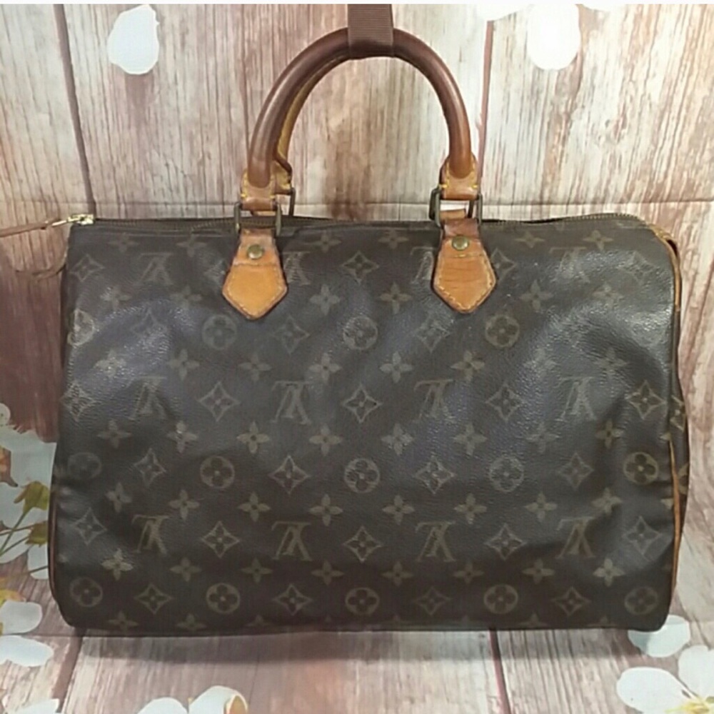 Authentic Louis Vuitton Monogram Speedy 35 Satchel